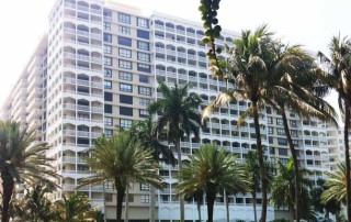 Balmoral Condominiums at Bal Harbour for sale and rent