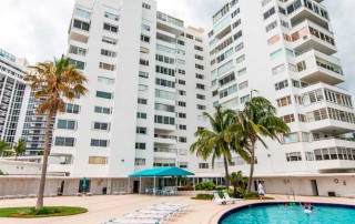 Carlton Terrace Condominiums at Bal Harbour for sale and rent