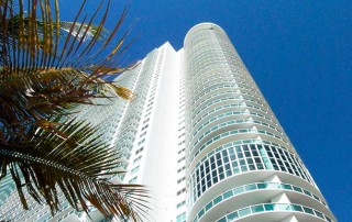 1800 Club Condominiums at Miami for sale and rent